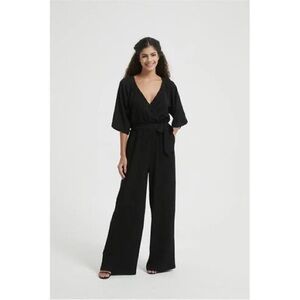Chic Black V-Neck Jumpsuit